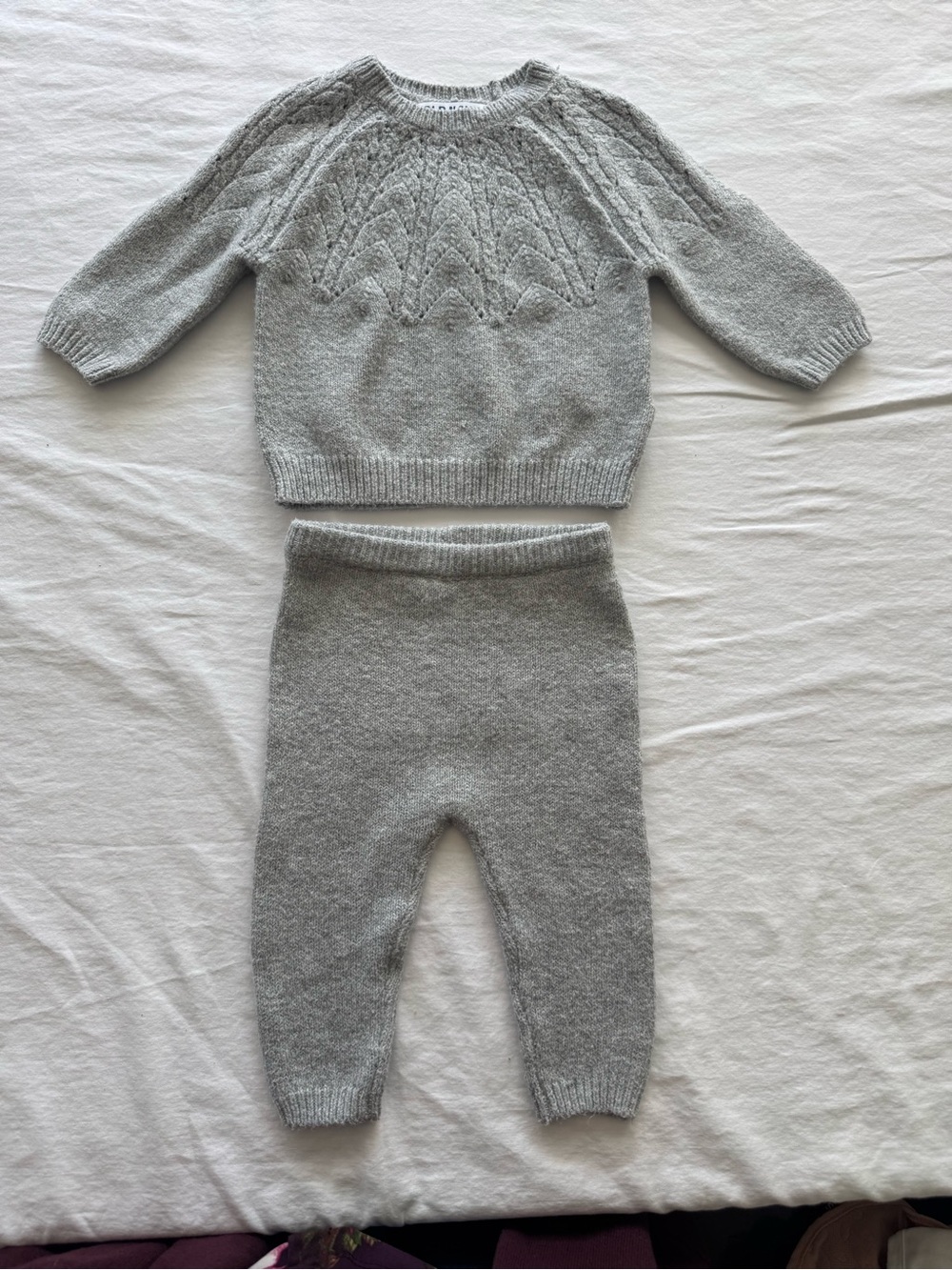 Baby 3-6 month unisex Old Navy Gray Knit Sweater and Pants Set